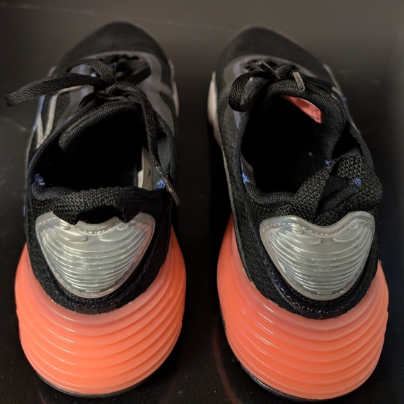 Nike Air Max 2090 Black Sunset Pulse Sneakers Size 3.5Y MSRP $150 - Picture 7 of 9
